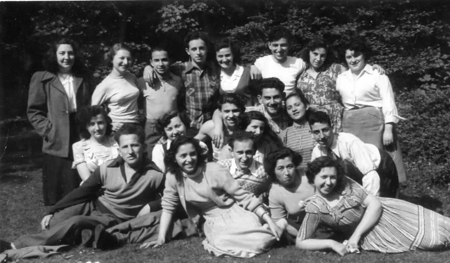 Photograph of Loughton hostel.