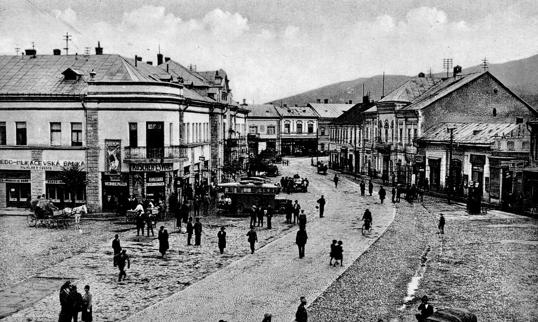 Old photograph of Masaryk Sq in then Chust, Czecoslovakia.