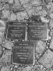 Stolpertsiene for the Schindler family