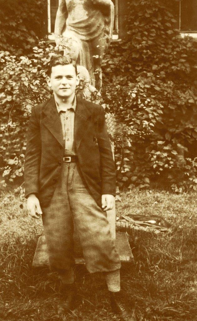 Photograph of Ben Helfgott in Windermere in 1945.