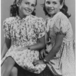 Photograph of Tatiana and Alessandra Bucci in the Weir Courtney hostel.