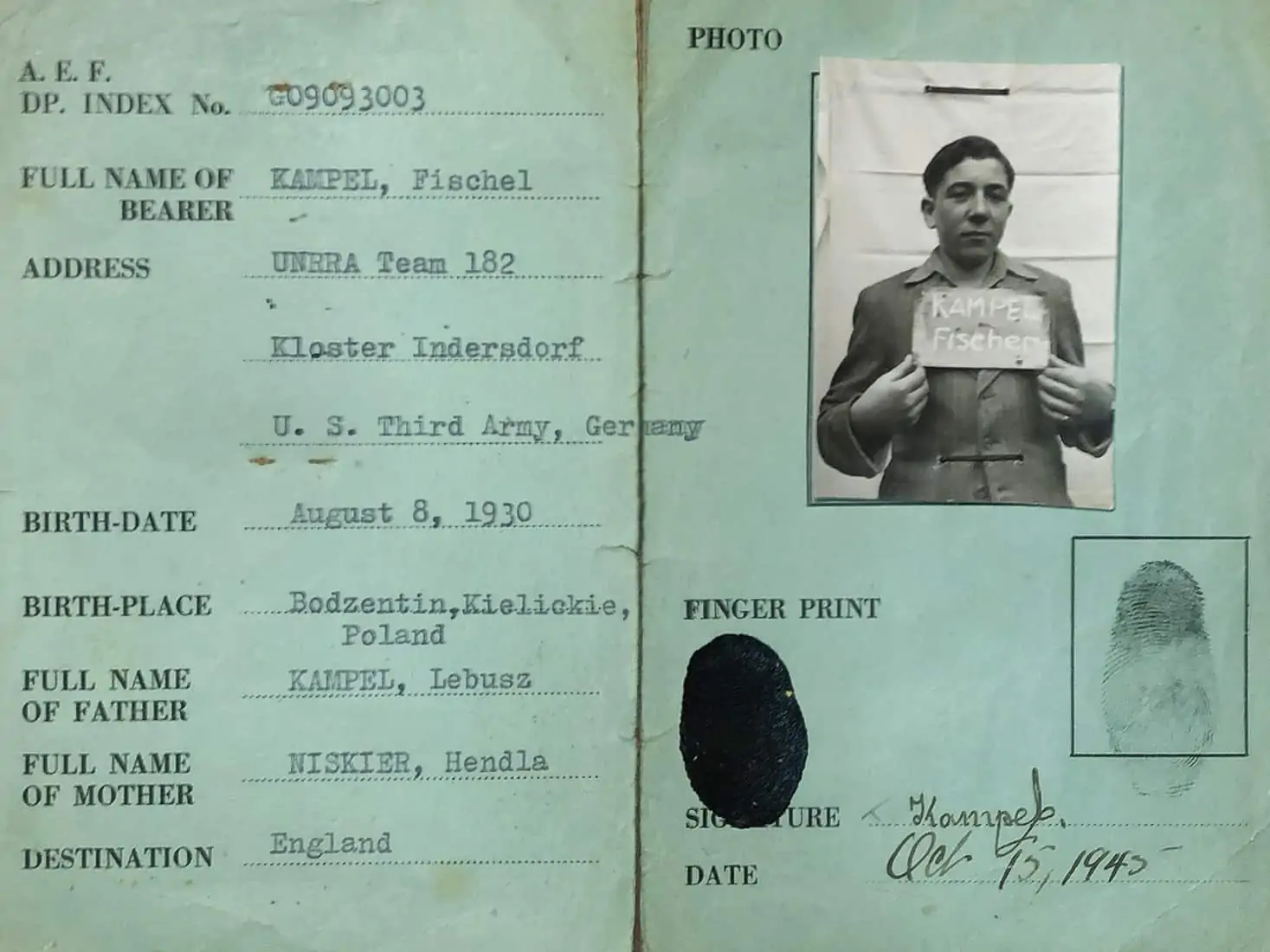 Photograph of documents from Kloster Indersdorf belonging to Fischel Kampel.