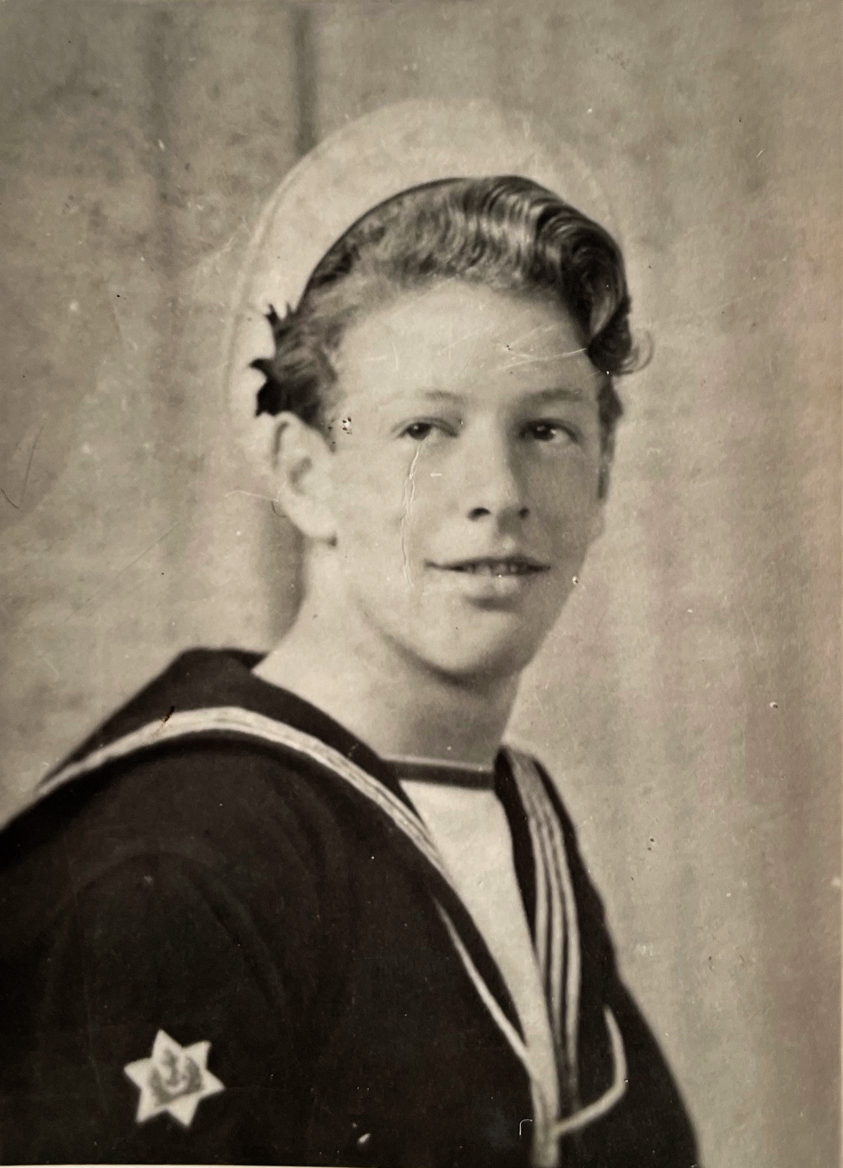 Photograph of Hans Neuman