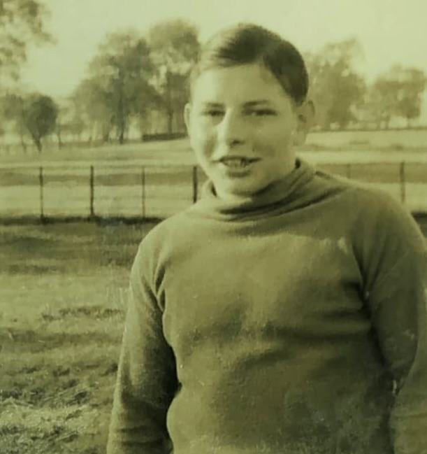 Aron Zylbersac in Windermere 1945