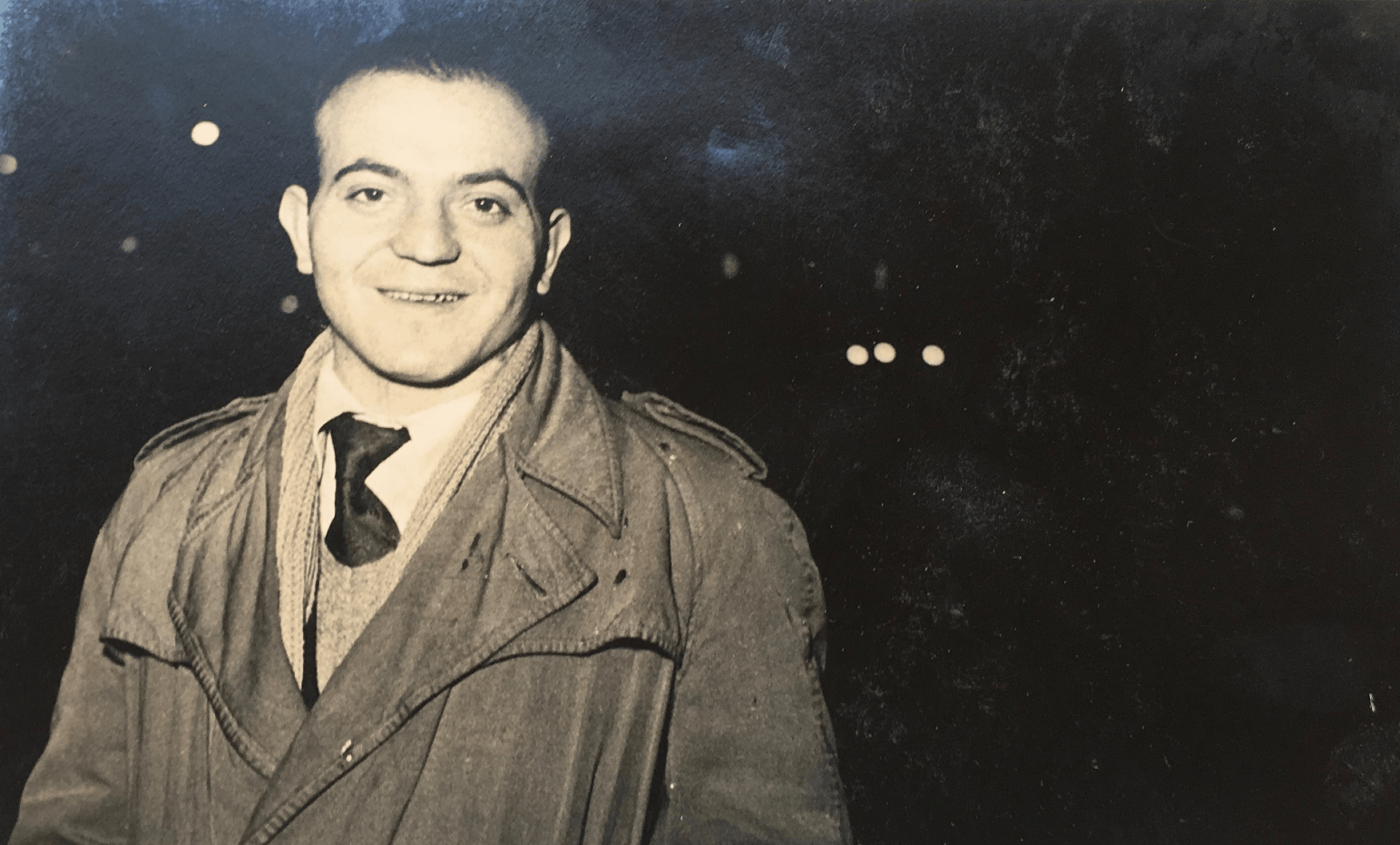 Photograph of Jacob Glicksohn in the UK.