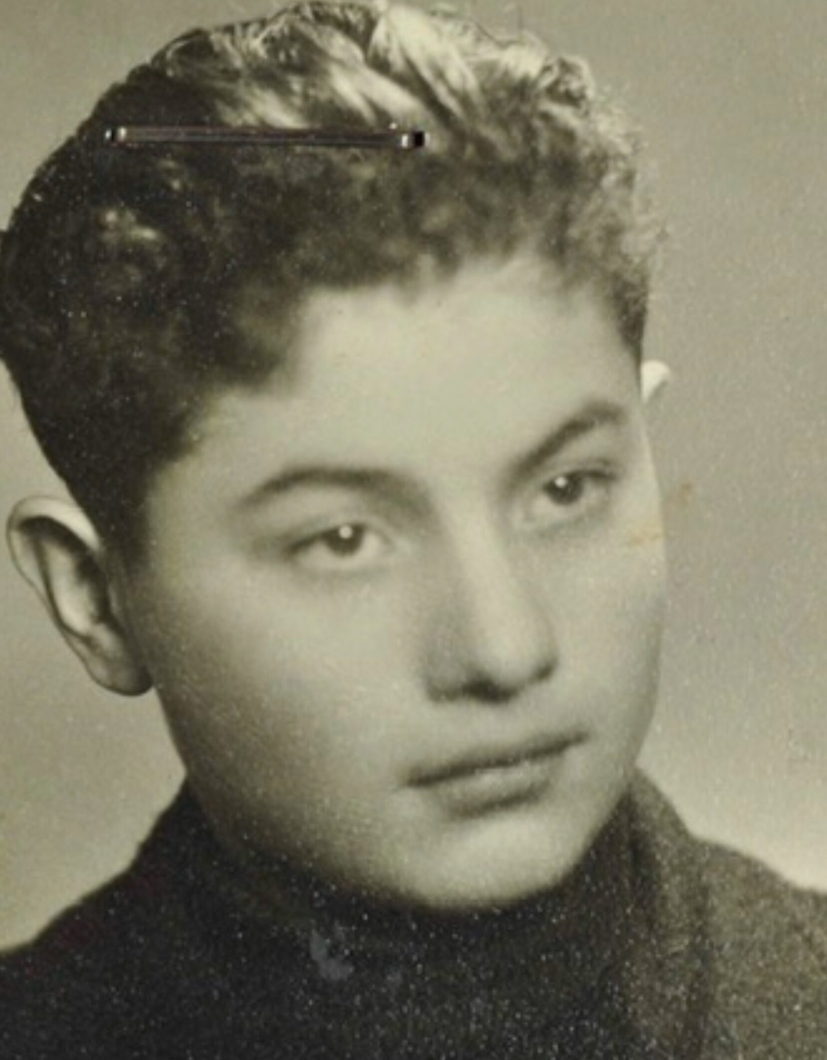 Photograph of Victor Greenberg.