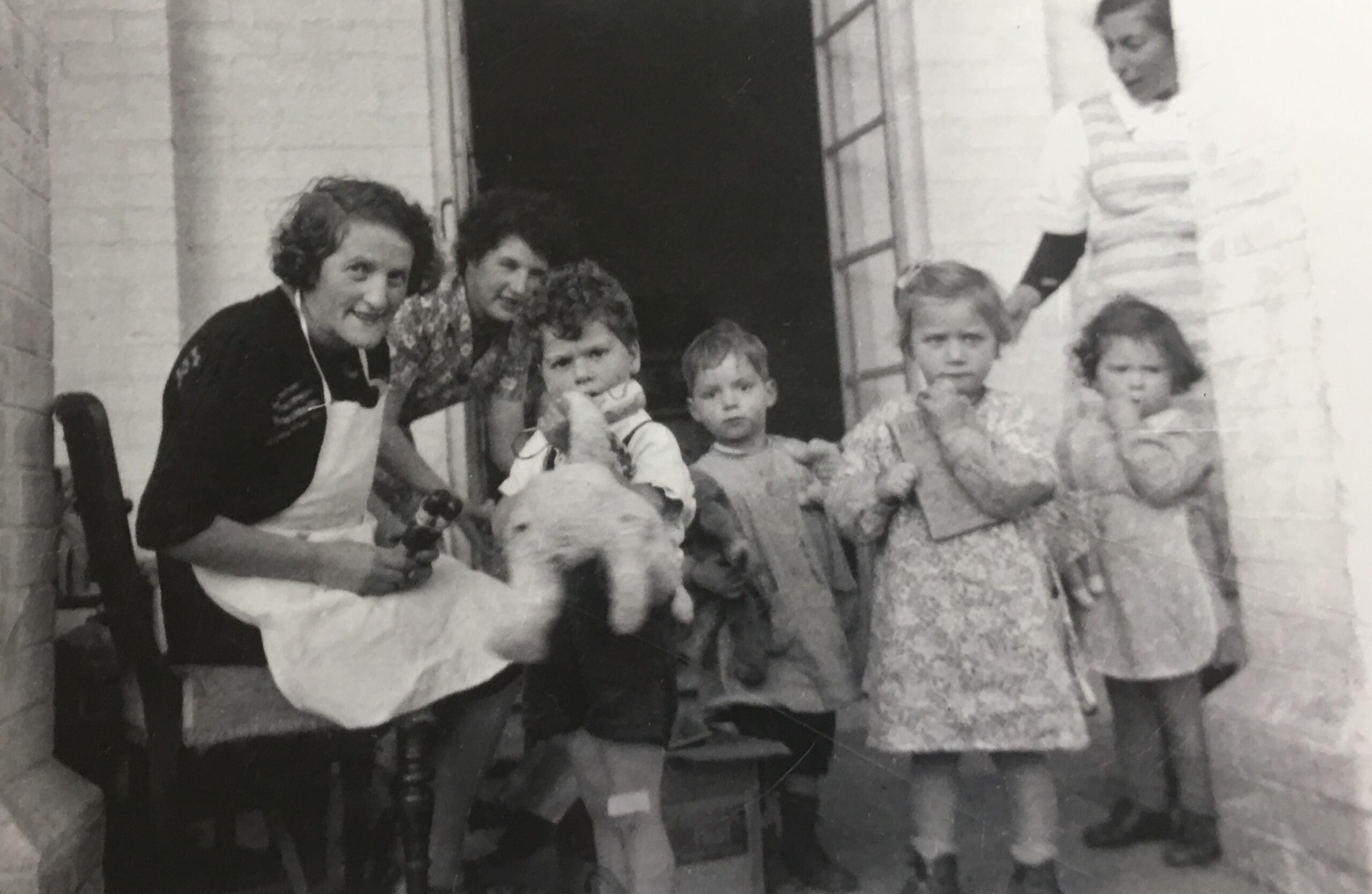 Photograph of the Bulldogs Bank hostel.