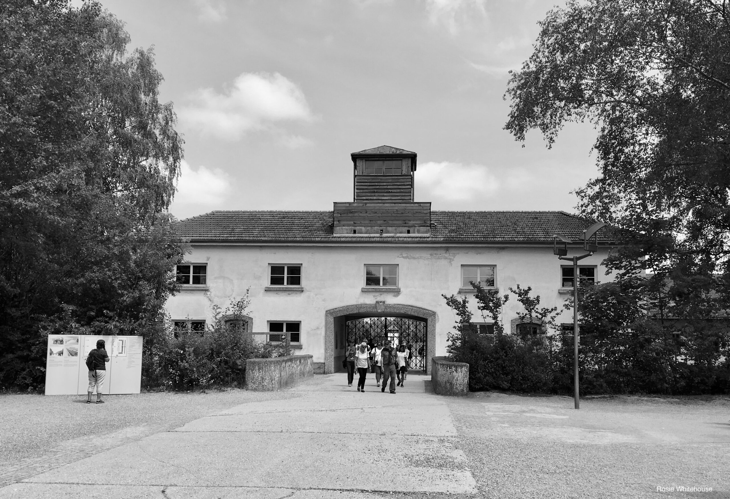 Photograph of the gatehouse of the former Dachau concentration camp.