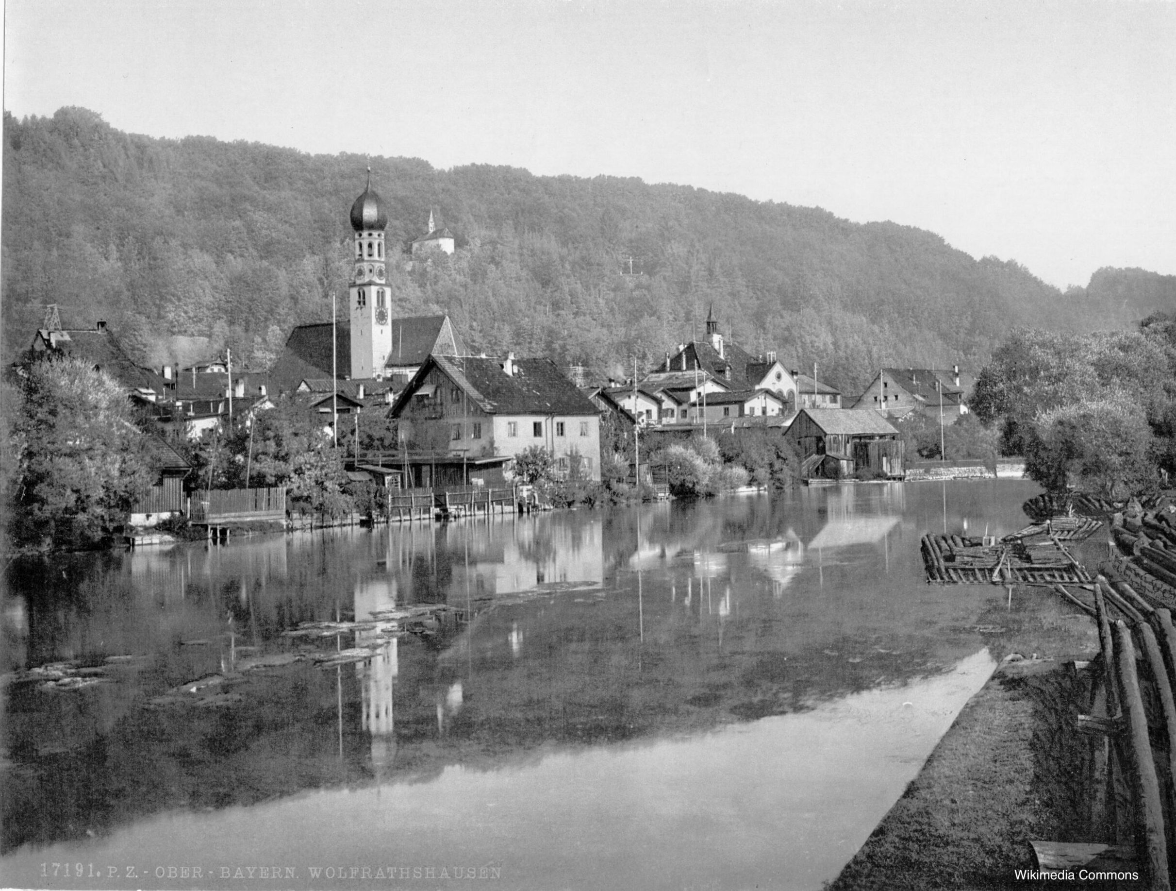 Photograph of Wolfrathshausen, Bavaria.