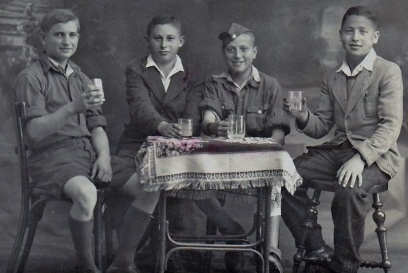 Photograph of Sam Laskier, Moniek Bourgeman, Zvi Brand and friend