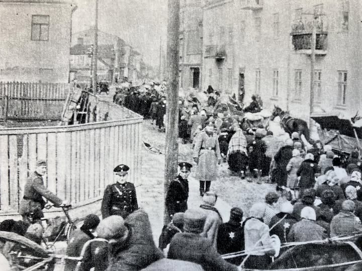 The deportation from the Sieradz Ghetto